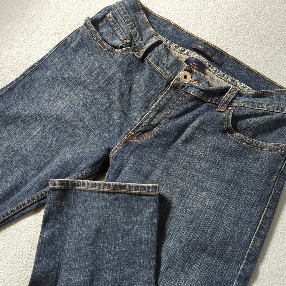 Levi's 542 Pencil‎ Jeans Women 14 Medium Blue Straight Leg Flap Pocket Denim